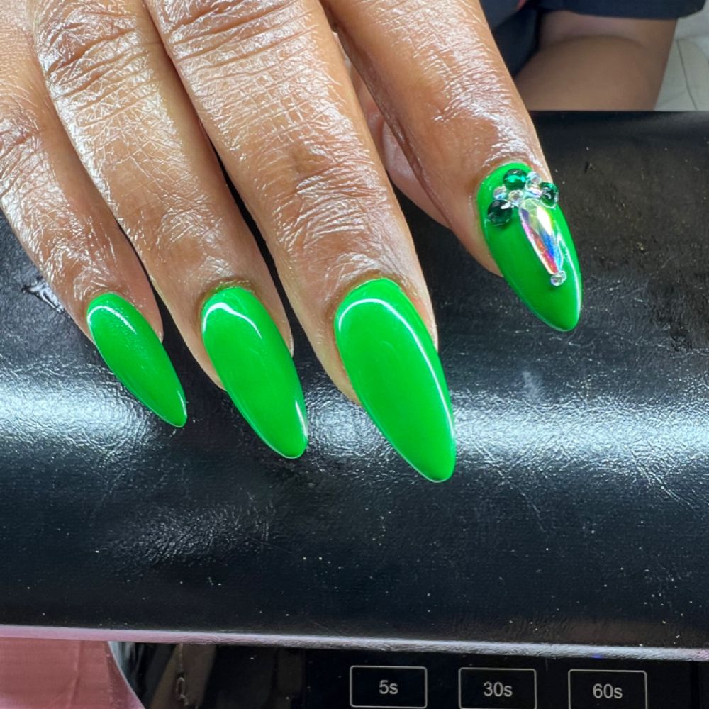 Nails Room by CS nail work in houston, example 1